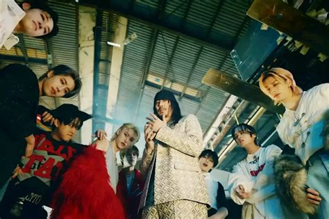 TOPLINE ft. Tiger JK (Romanized) – Stray Kids 